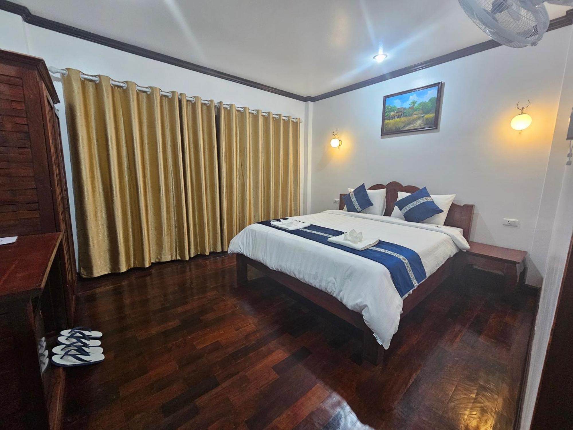 Win Hotel Ванг Виенг Екстериор снимка