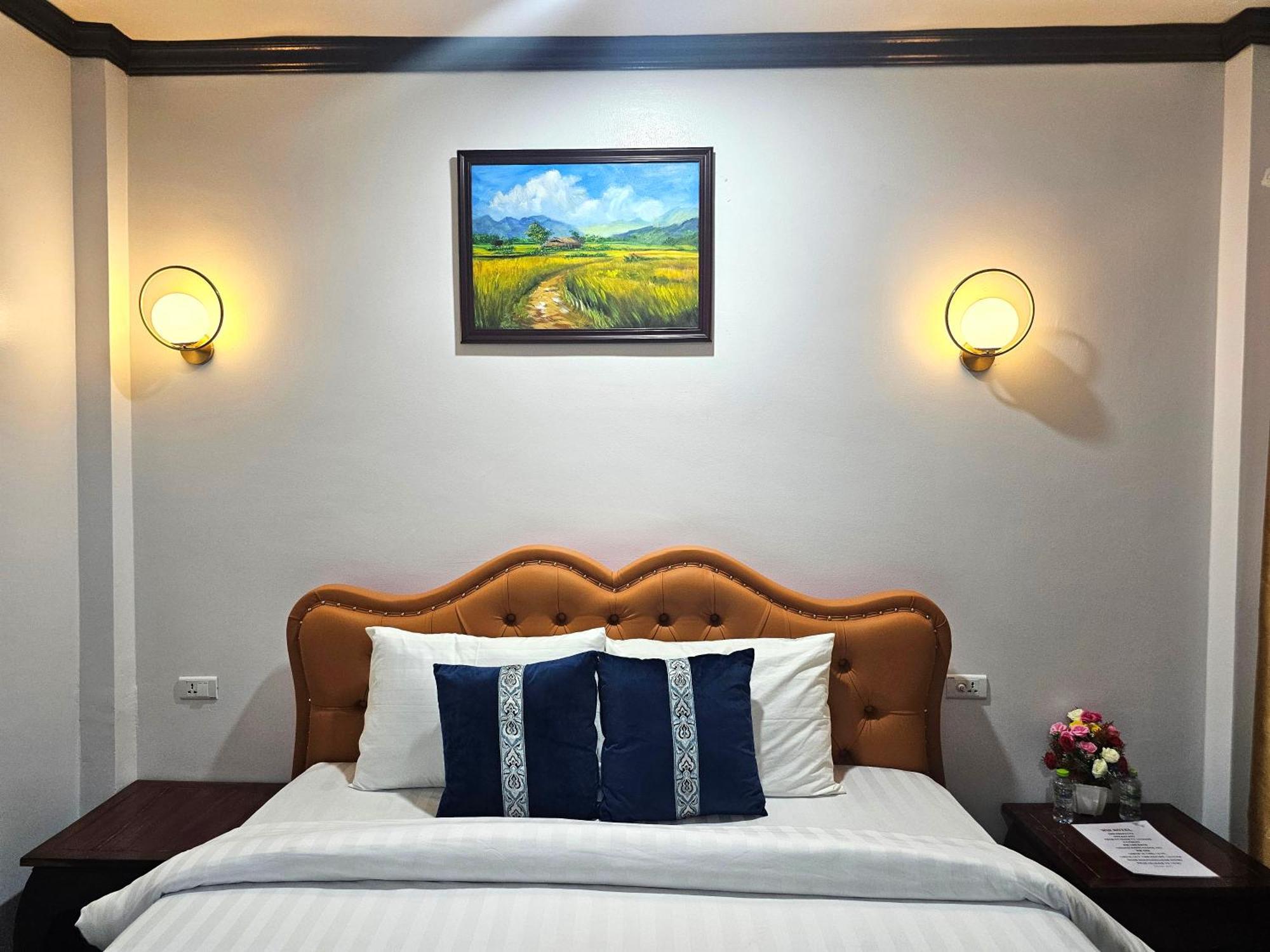 Win Hotel Ванг Виенг Екстериор снимка